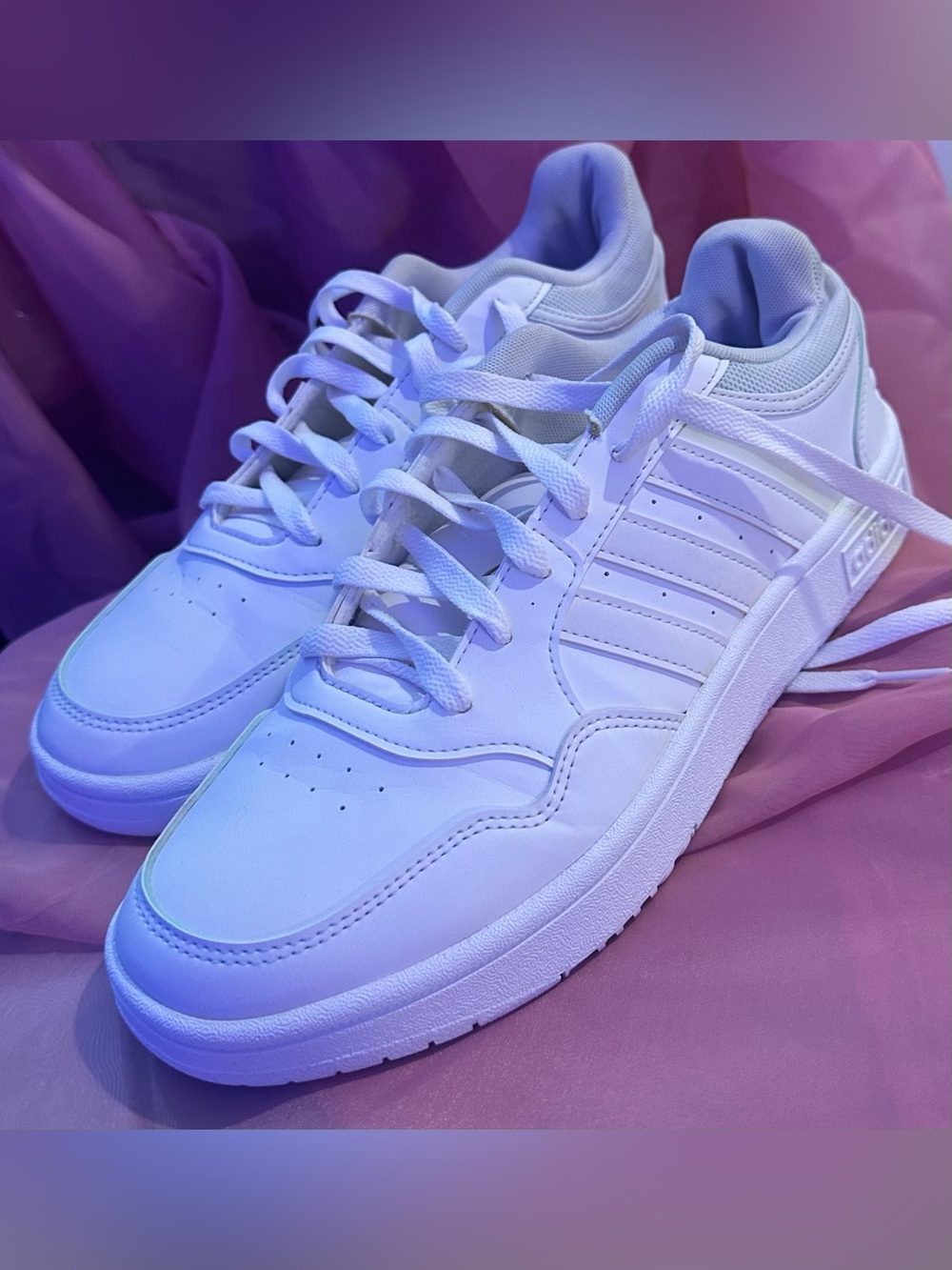 Adidas hoops 3.0 size 9